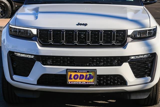 2026 Jeep Grand Cherokee GRAND CHEROKEE L SUMMIT 4X4