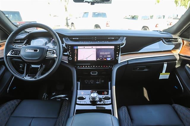 2026 Jeep Grand Cherokee GRAND CHEROKEE L SUMMIT 4X4