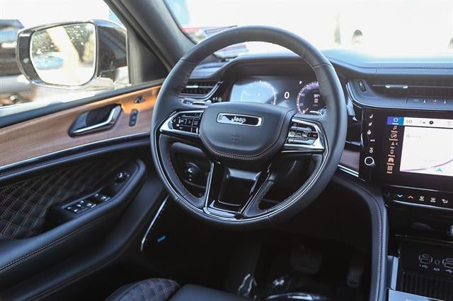 2026 Jeep Grand Cherokee GRAND CHEROKEE L SUMMIT 4X4
