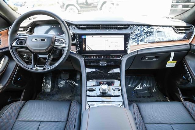2026 Jeep Grand Cherokee GRAND CHEROKEE L SUMMIT 4X4