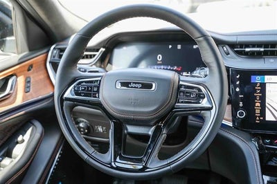 2026 Jeep Grand Cherokee GRAND CHEROKEE L SUMMIT 4X4