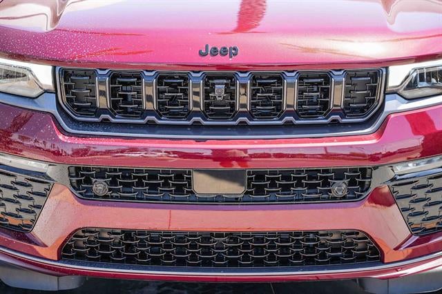 2026 Jeep Grand Cherokee GRAND CHEROKEE L SUMMIT 4X4