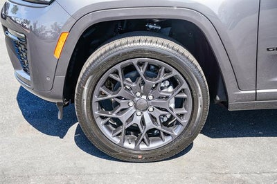 2026 Jeep Grand Cherokee GRAND CHEROKEE L SUMMIT 4X4