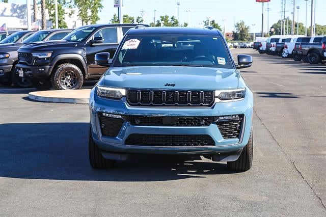 2026 Jeep Grand Cherokee GRAND CHEROKEE L SUMMIT 4X4