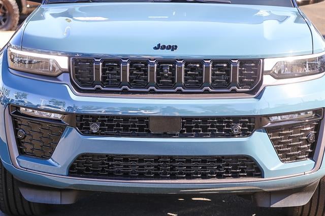 2026 Jeep Grand Cherokee GRAND CHEROKEE L SUMMIT 4X4