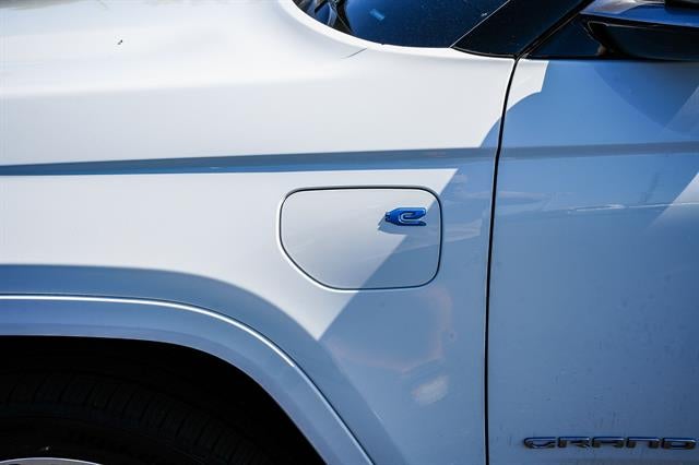 2022 Jeep Grand Cherokee 4xe Summit Reserve 4x4