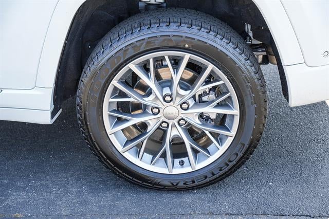 2022 Jeep Grand Cherokee 4xe Summit 4x4