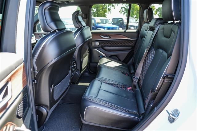 2022 Jeep Grand Cherokee 4xe Summit 4x4