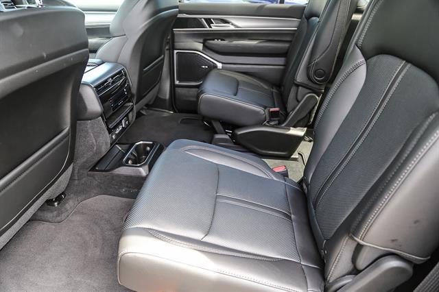 2026 Jeep Grand Wagoneer GRAND WAGONEER UPLAND 4X4