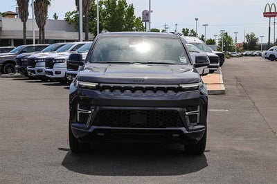 2026 Jeep Grand Wagoneer GRAND WAGONEER UPLAND 4X4