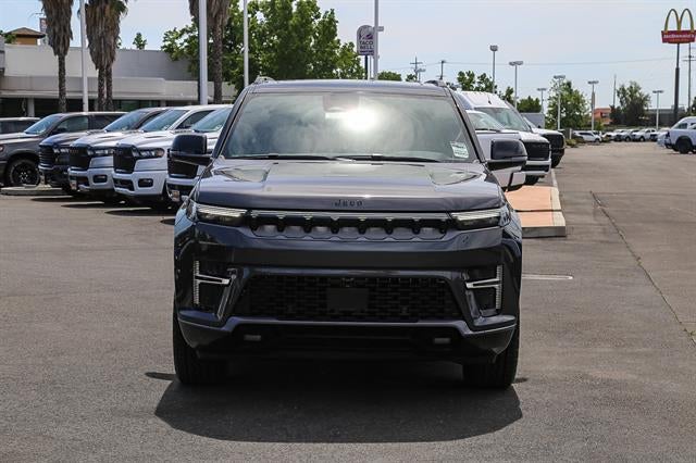 2026 Jeep Grand Wagoneer GRAND WAGONEER UPLAND 4X4