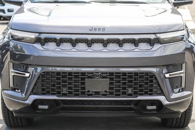 2026 Jeep Grand Wagoneer GRAND WAGONEER UPLAND 4X4