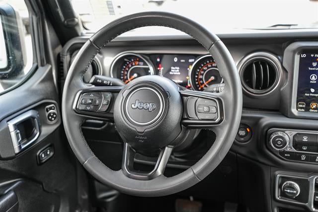 2023 Jeep Gladiator Willys 4x4