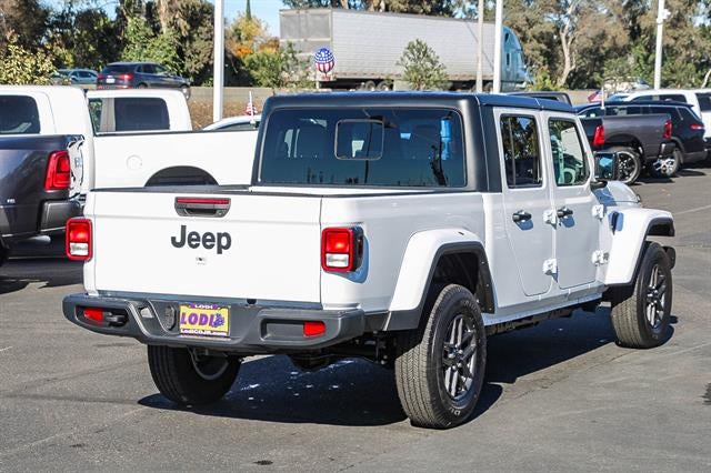 2025 Jeep Gladiator GLADIATOR SPORT S 4X4