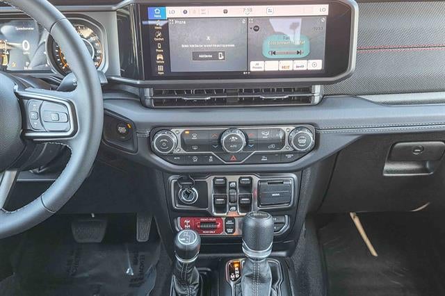 2026 Jeep Gladiator GLADIATOR RUBICON 4X4