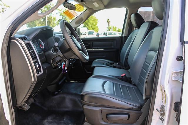 2021 RAM 1500 Classic Tradesman Quad Cab 4x2 6'4' Box