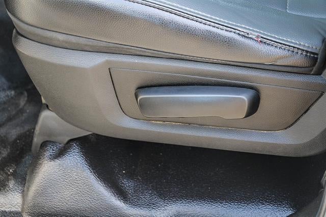 2021 RAM 1500 Classic Tradesman Quad Cab 4x2 6'4' Box