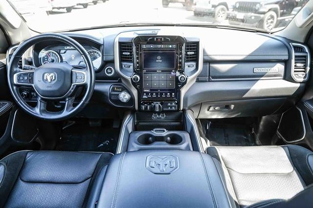 2022 RAM 1500 Laramie Crew Cab 4x2 5'7' Box