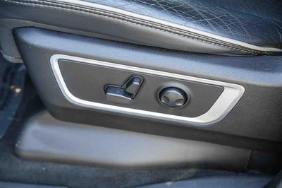 2022 RAM 1500 Laramie Crew Cab 4x2 5'7' Box