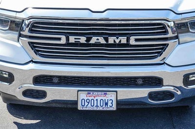 2022 RAM 1500 Laramie Crew Cab 4x2 5'7' Box