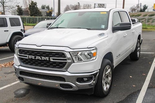 2022 RAM 1500 Big Horn Crew Cab 4x4 5'7' Box