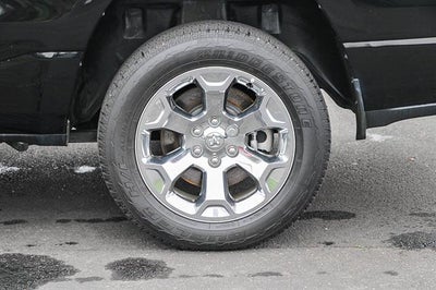 2022 RAM 1500 Big Horn Crew Cab 4x4 5'7' Box