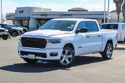 2025 RAM 1500 Tradesman Crew Cab 4x4 5'7' Box
