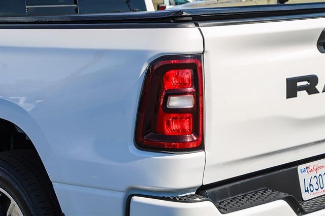 2025 RAM 1500 Tradesman Crew Cab 4x4 5'7' Box