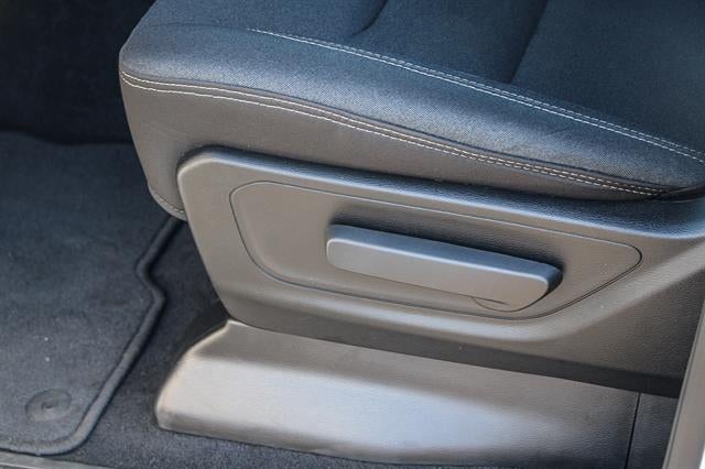 2025 RAM 1500 Tradesman Crew Cab 4x4 5'7' Box