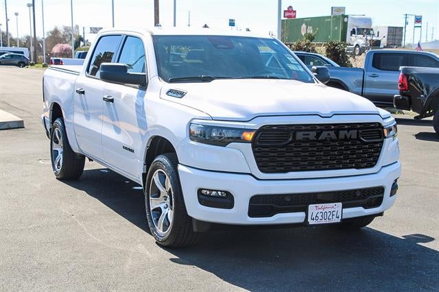 2025 RAM 1500 Tradesman Crew Cab 4x4 5'7' Box