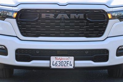 2025 RAM 1500 Tradesman Crew Cab 4x4 5'7' Box
