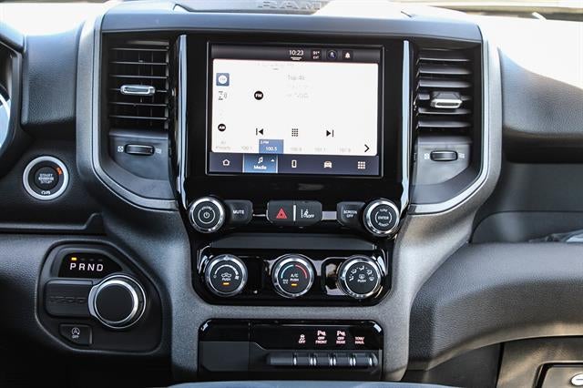 2025 RAM 1500 Tradesman Quad Cab 4x2 6'4' Box