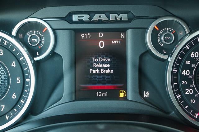 2025 RAM 1500 Tradesman Quad Cab 4x2 6'4' Box