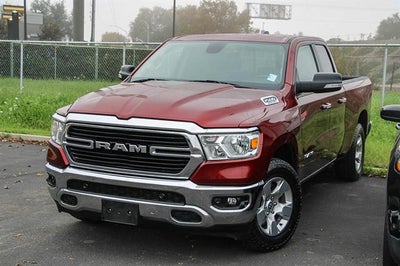 2020 RAM 1500 Big Horn Quad Cab 4x4 6'4' Box