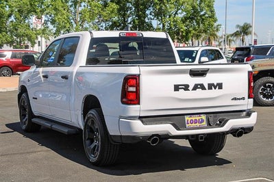 2026 RAM Ram 1500 RAM 1500 EXPRESS CREW CAB 4X4 5'7' BOX