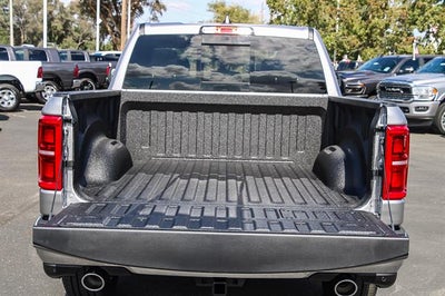 2026 RAM Ram 1500 RAM 1500 LIMITED CREW CAB 4X4 5'7' BOX