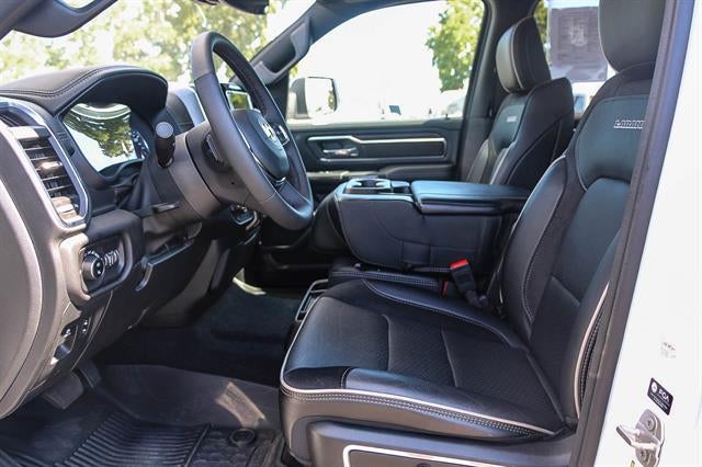 2025 RAM 1500 Laramie Crew Cab 4x4 5'7' Box