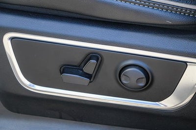 2025 RAM 1500 Laramie Crew Cab 4x4 5'7' Box