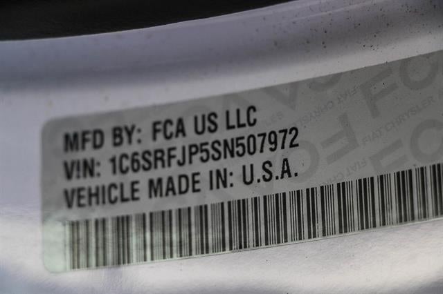 2025 RAM 1500 Laramie Crew Cab 4x4 5'7' Box