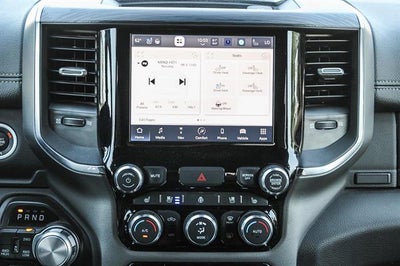 2024 RAM 1500 Laramie Crew Cab 4x4 5'7' Box