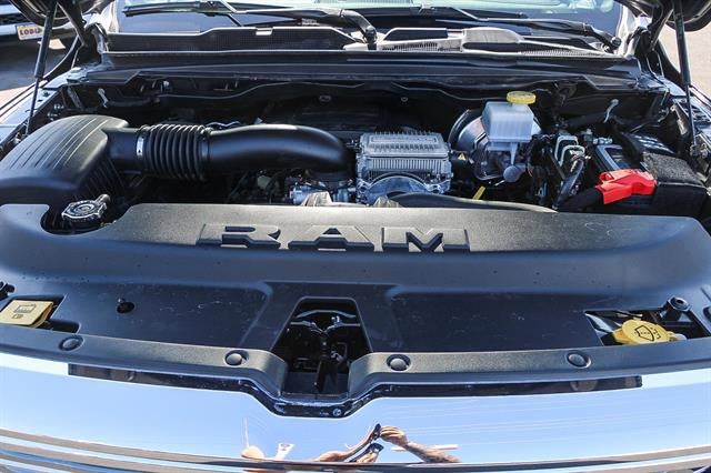 2024 RAM 1500 Laramie Crew Cab 4x4 5'7' Box