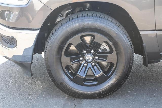 2024 RAM 1500 Laramie Crew Cab 4x4 5'7' Box