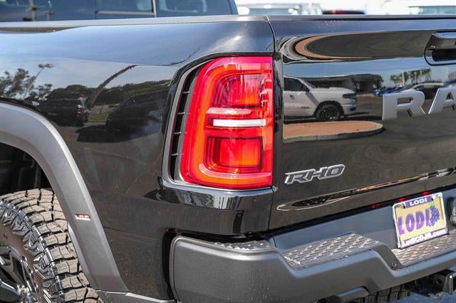 2026 RAM Ram 1500 RAM 1500 RHO CREW CAB 4X4 5'7' BOX