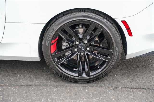 2023 Chevrolet Camaro RWD Coupe 2LT
