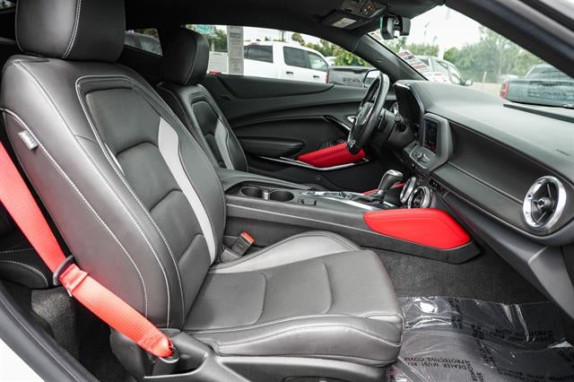 2023 Chevrolet Camaro RWD Coupe 2LT