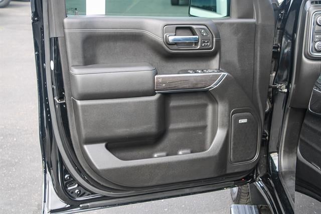 2020 Chevrolet Silverado 1500 2WD Crew Cab Short Bed LTZ