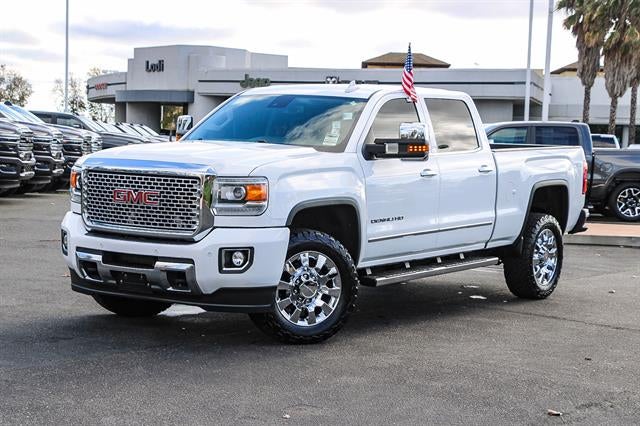 2015 GMC Sierra 2500HD Denali