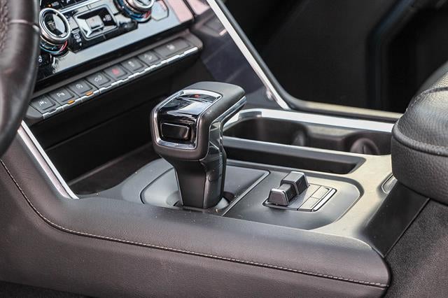 2024 GMC Sierra 1500 4WD Crew Cab Short Box Denali