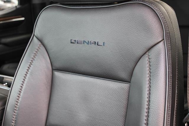 2024 GMC Sierra 1500 4WD Crew Cab Short Box Denali