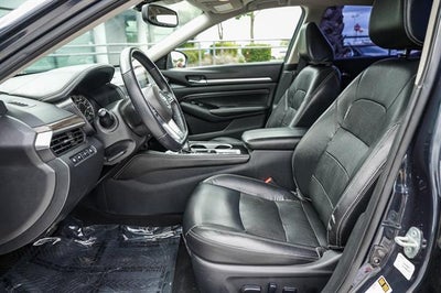 2020 Nissan Altima SL FWD